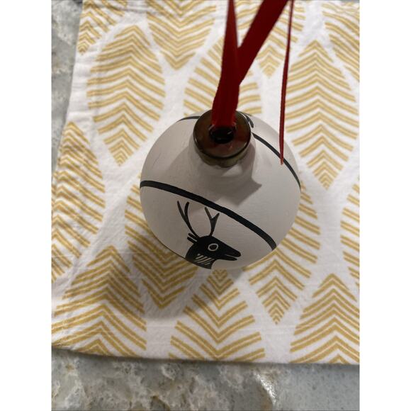 Vintage 3” Kokopelli Santa Fe Hand Painted Glass Ball Christmas Ornament - Picture 6 of 9